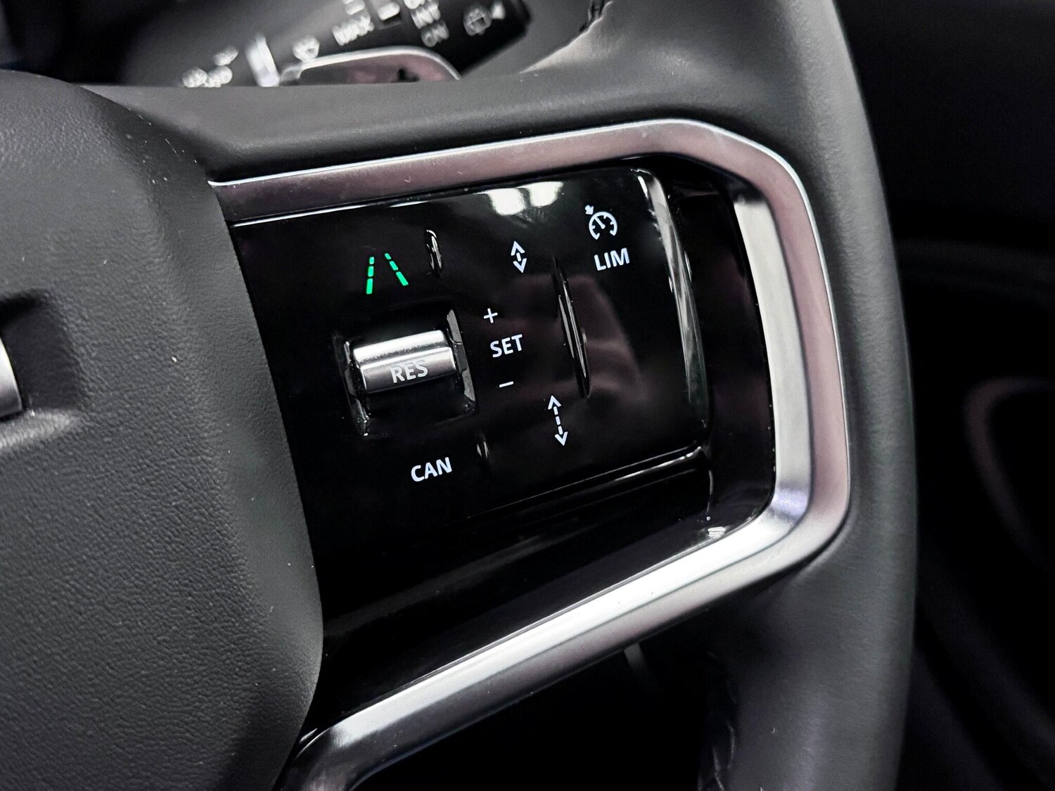 Used Land Rover Discovery Sport 2024 for sale - 77377287: Photo 33