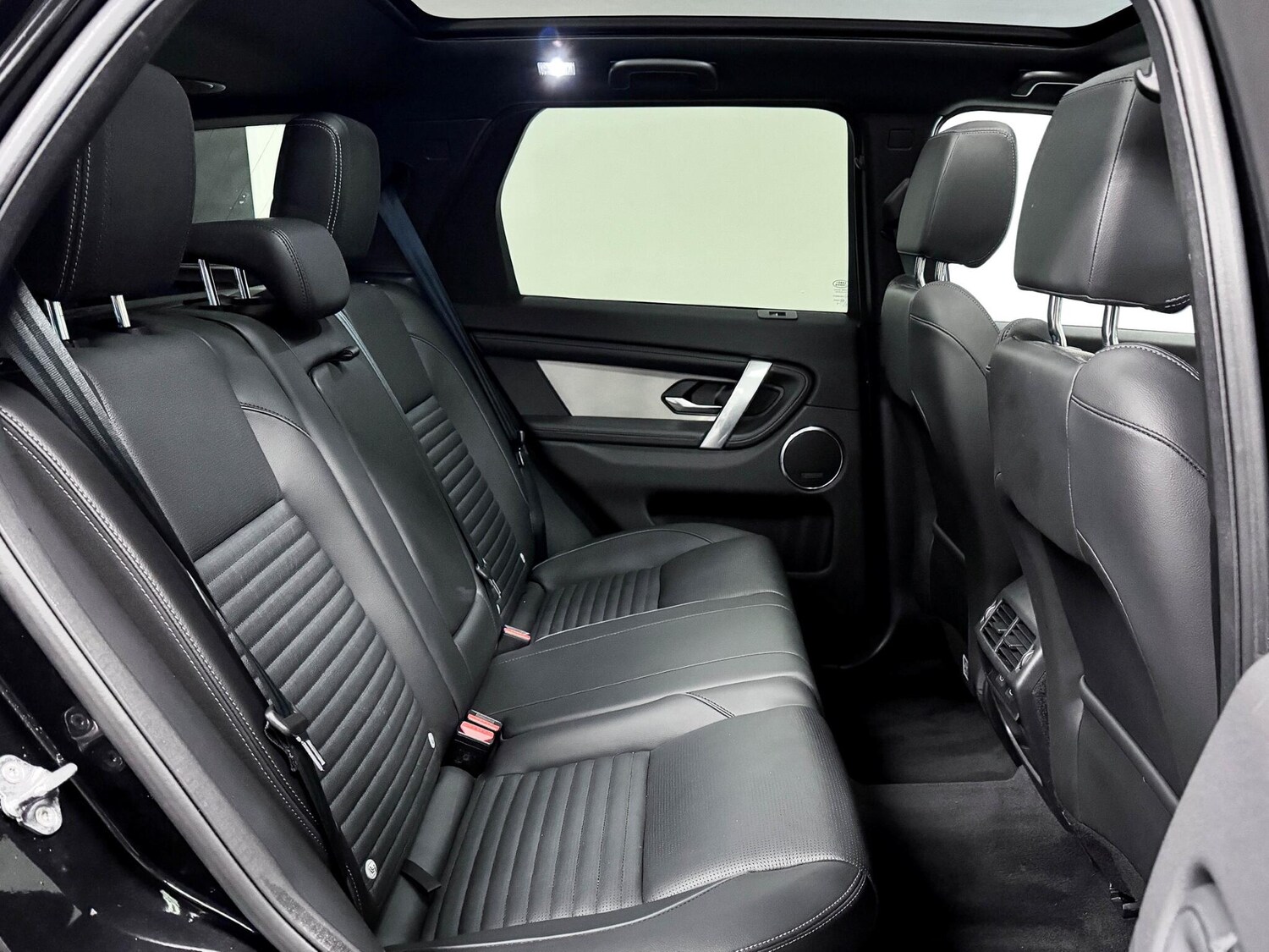 Used Land Rover Discovery Sport 2024 for sale - 77377287: Photo 34