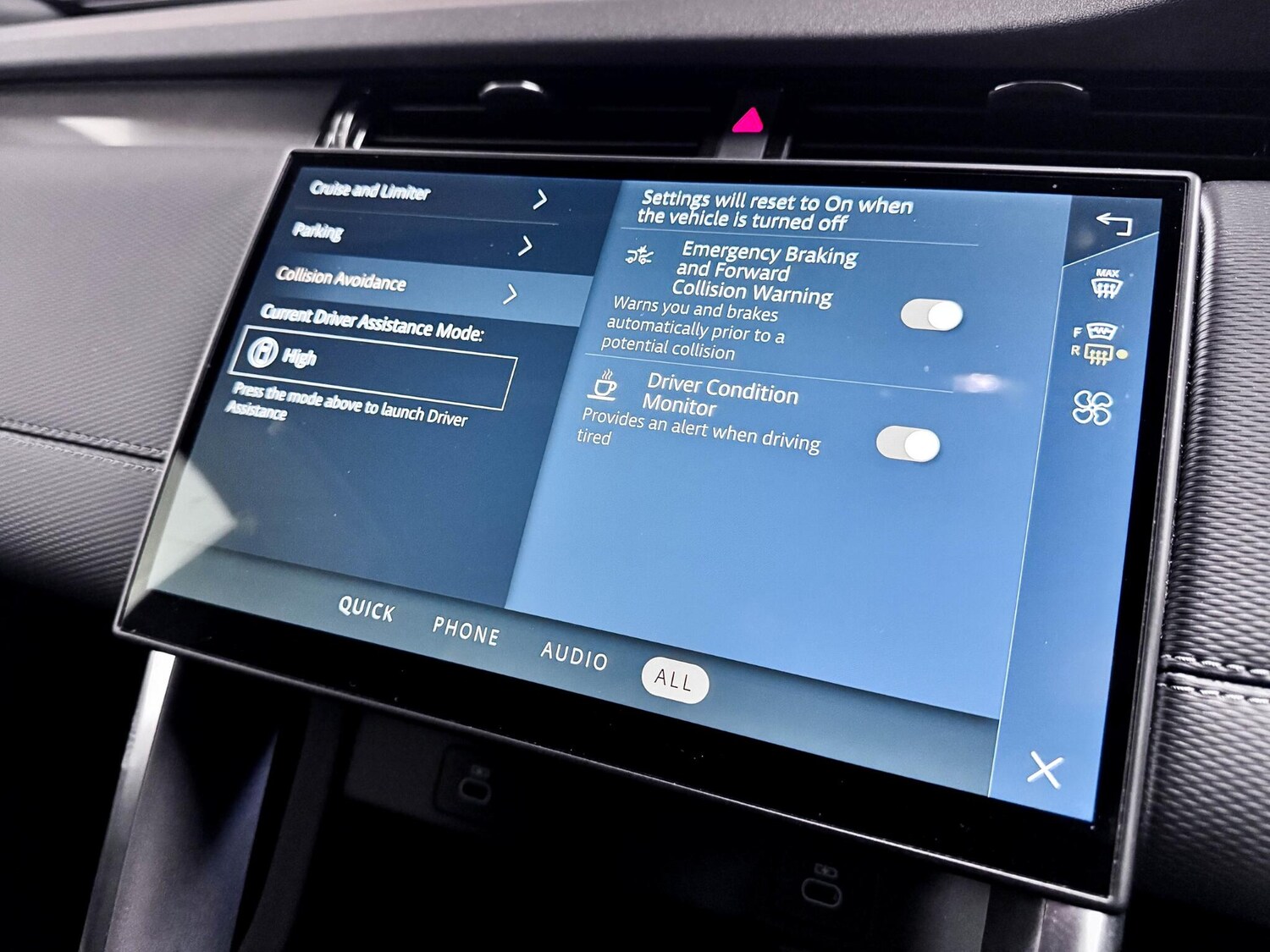 Used Land Rover Discovery Sport 2024 for sale - 77377287: Photo 48