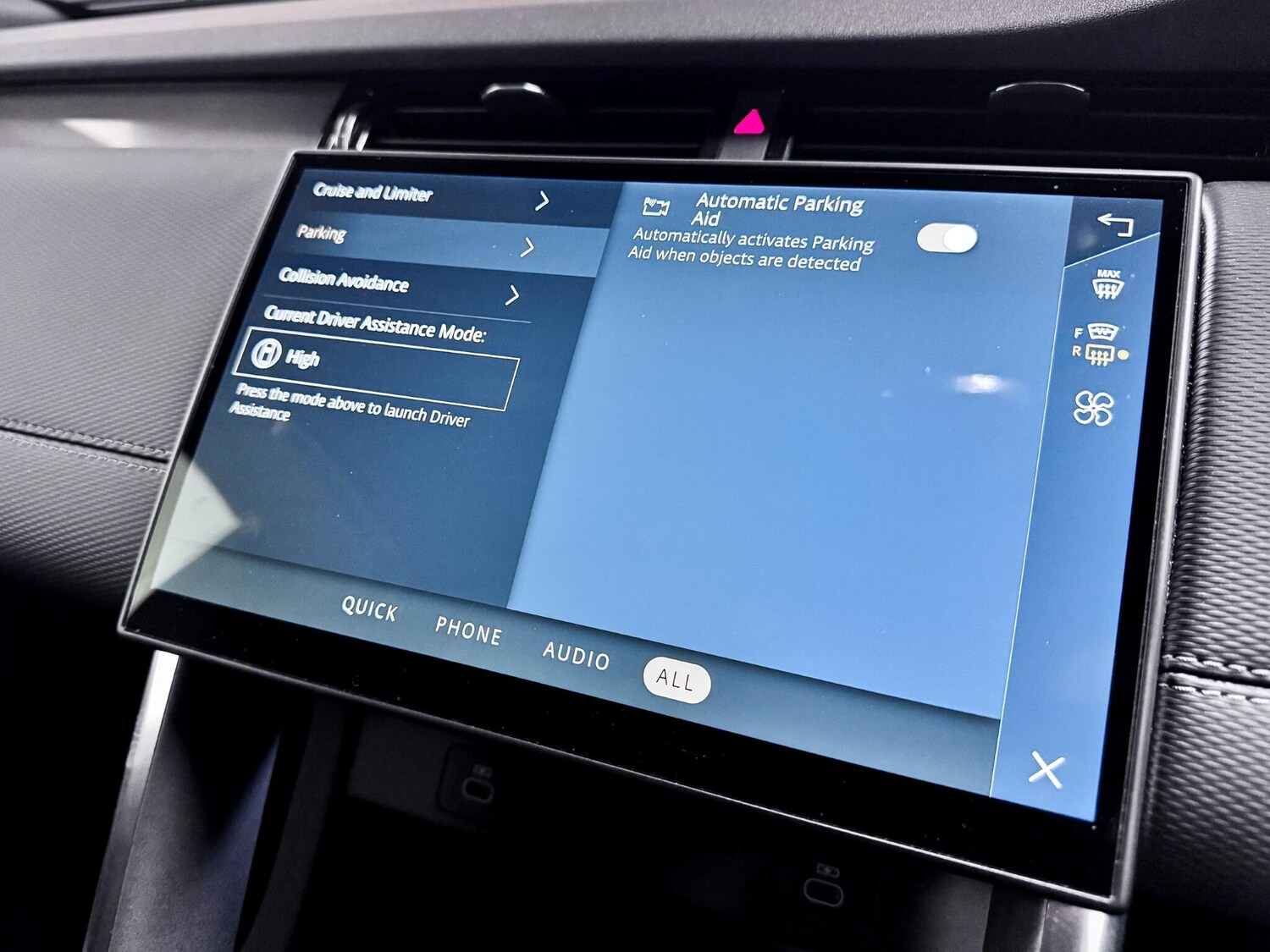 Used Land Rover Discovery Sport 2024 for sale - 77377287: Photo 49