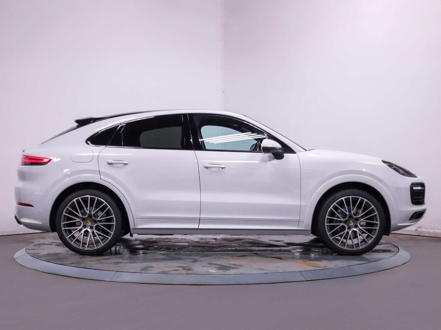 Used Porsche Cayenne 2021 for sale - 77314637: Photo 11