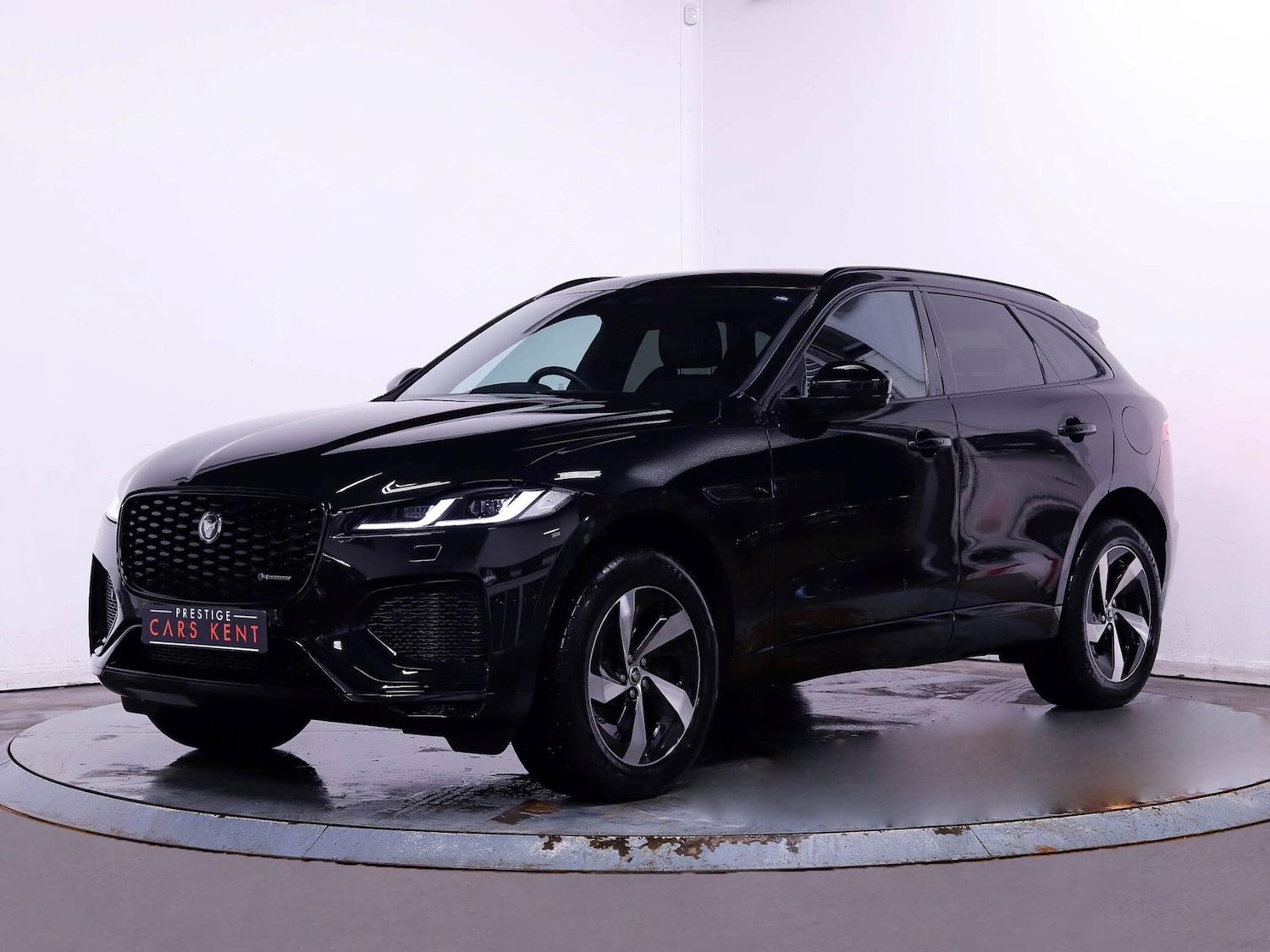 Used Jaguar F-Pace 2023 for sale - 78184516: Photo 6