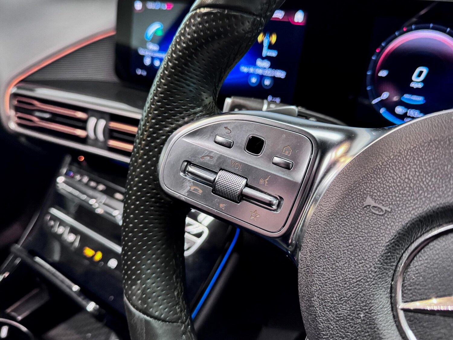 Used Mercedes-Benz EQC for sale - 77291713: Photo 35