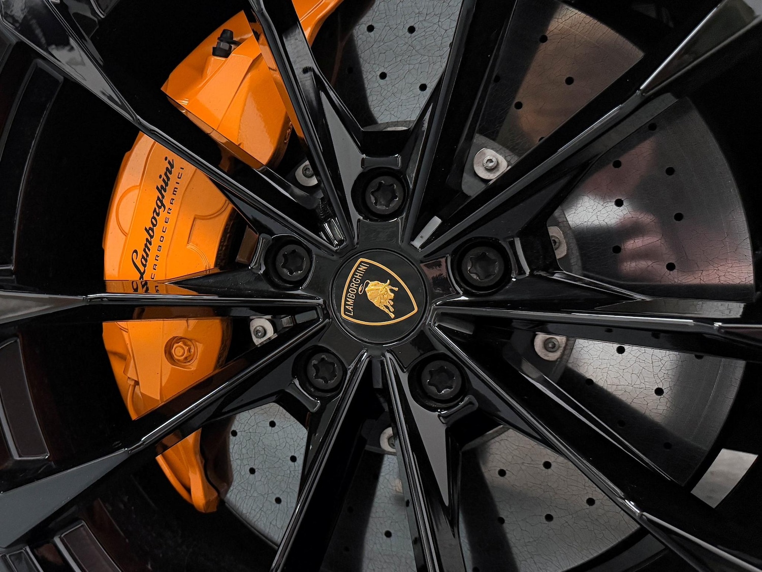 Used Lamborghini Urus 2024 for sale - 76727842: Photo 19