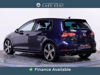 Used Volkswagen Golf 2018 for sale - 76743145: Photo