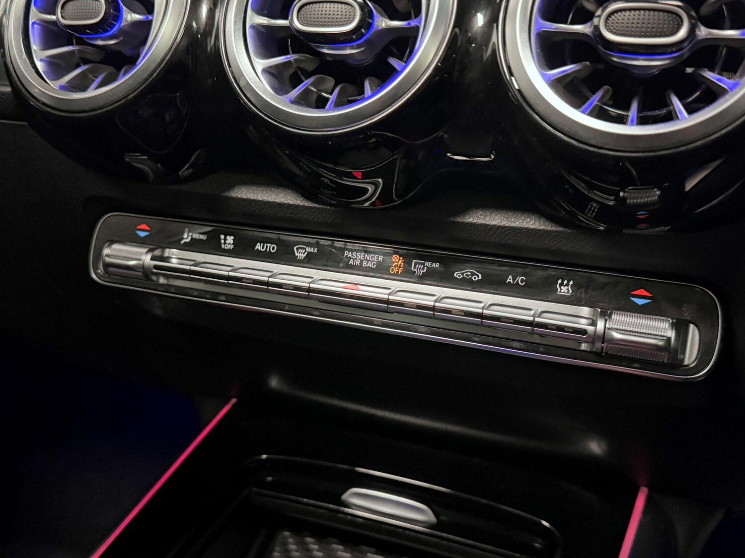 Used Mercedes-Benz EQB 2024 for sale - 76283292: Photo 35