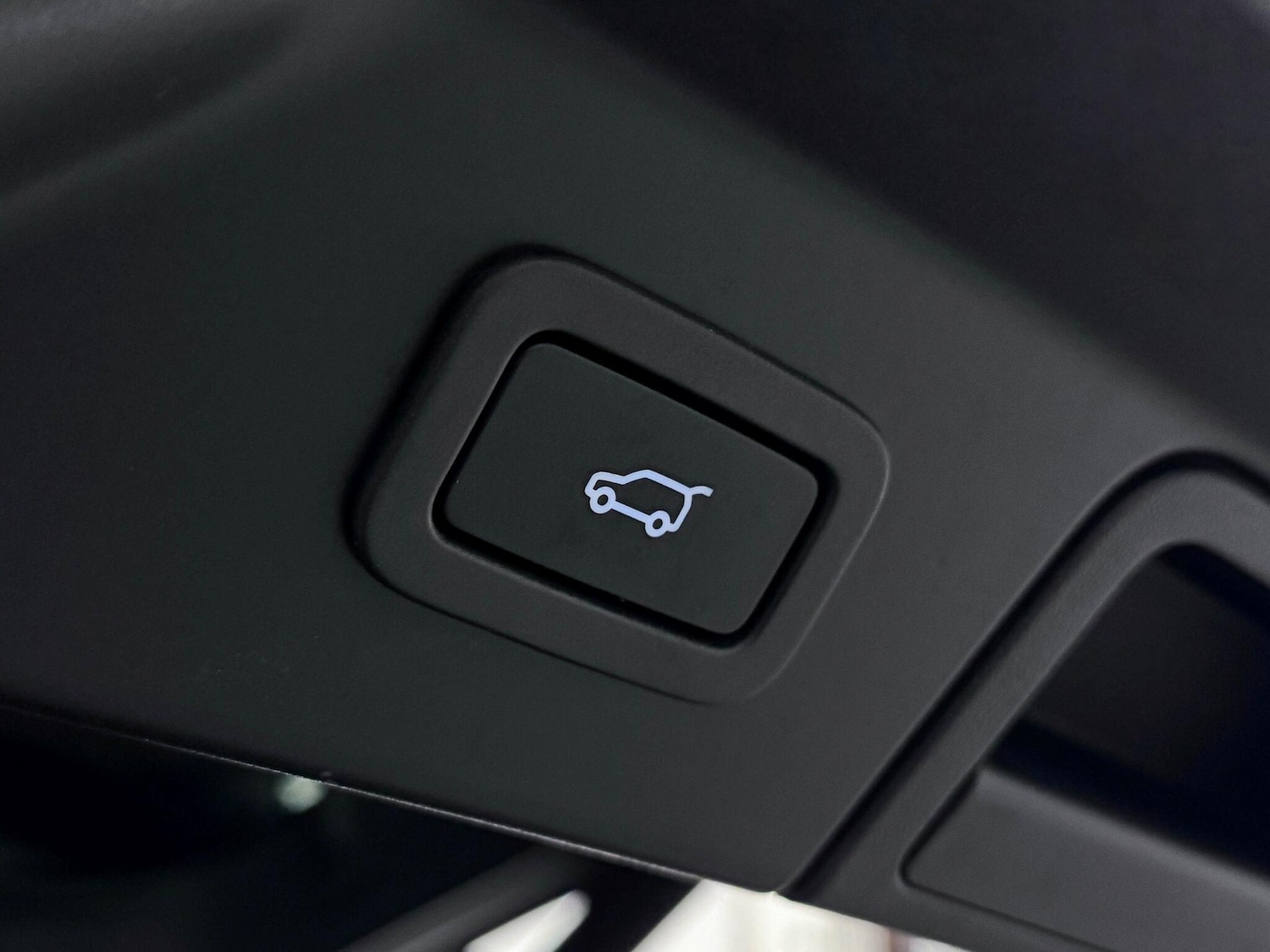 Used Land Rover Range Rover Velar 2021 for sale - 77091878: Photo 13