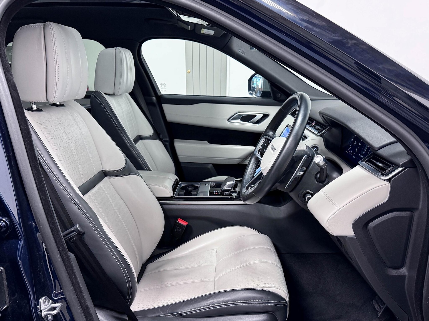 Used Land Rover Range Rover Velar 2021 for sale - 77091878: Photo 22