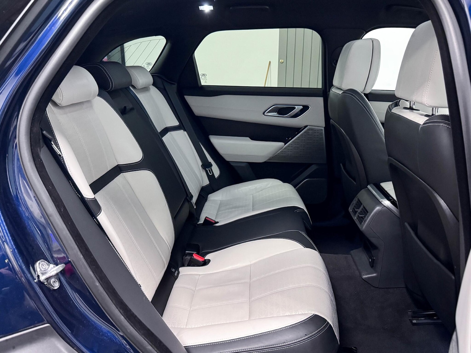 Used Land Rover Range Rover Velar 2021 for sale - 77091878: Photo 24