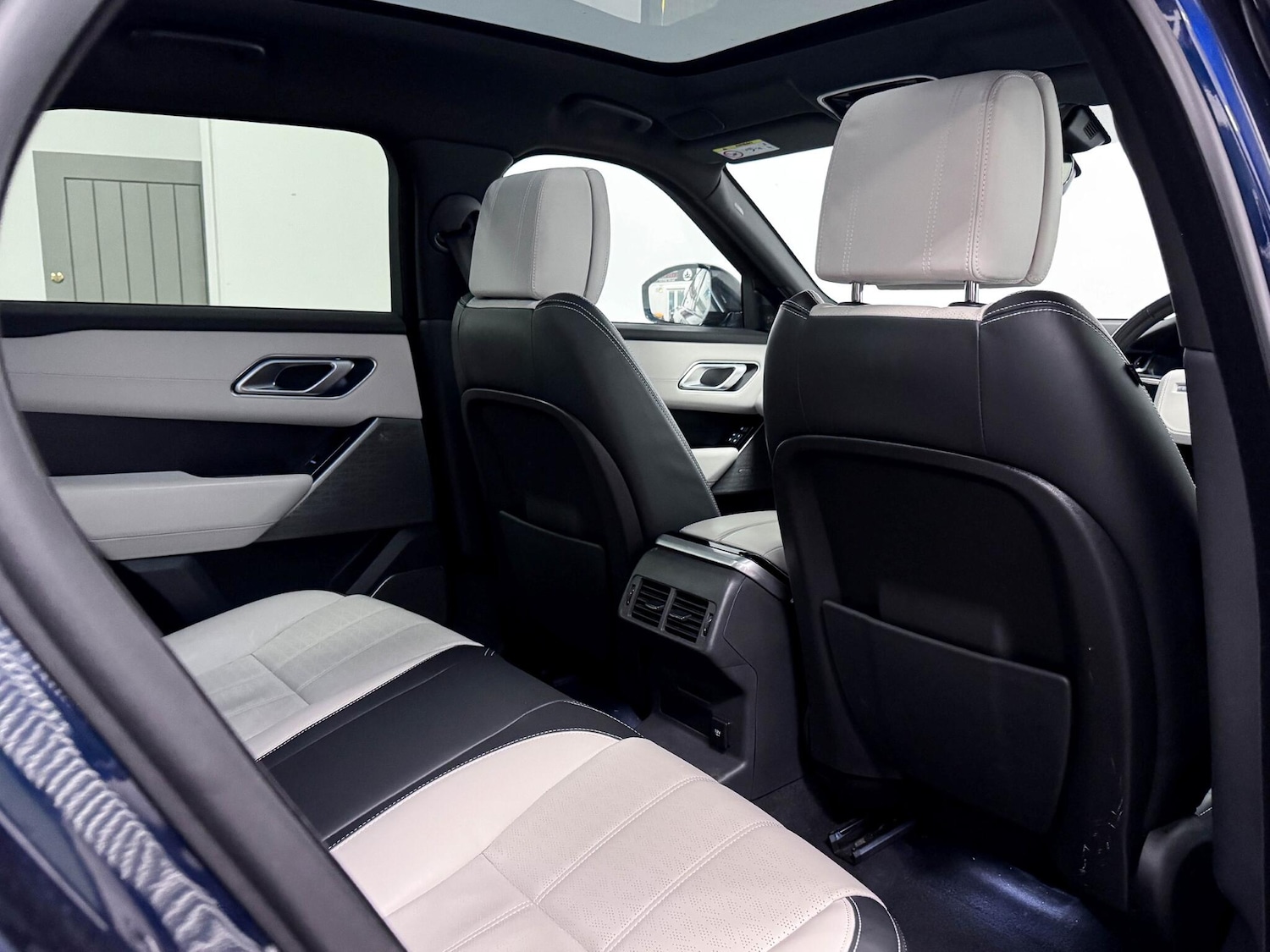 Used Land Rover Range Rover Velar 2021 for sale - 77091878: Photo 26