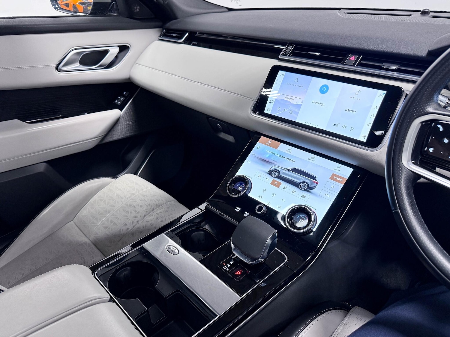 Used Land Rover Range Rover Velar 2021 for sale - 77091878: Photo 28