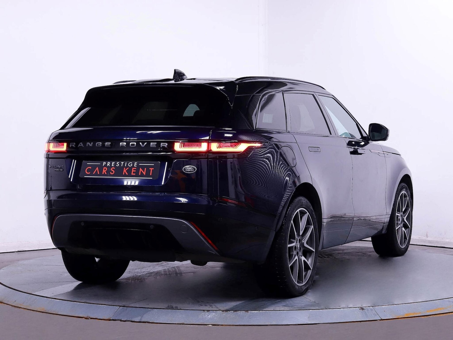 Used Land Rover Range Rover Velar 2021 for sale - 77091878: Photo 9