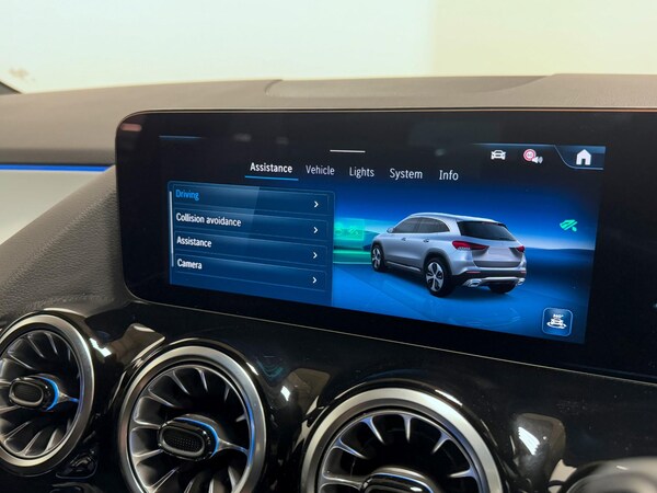 Used Mercedes-Benz GLA 2024 for sale - 75402307: Photo 53