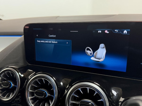 Used Mercedes-Benz GLA 2024 for sale - 75402307: Photo 58