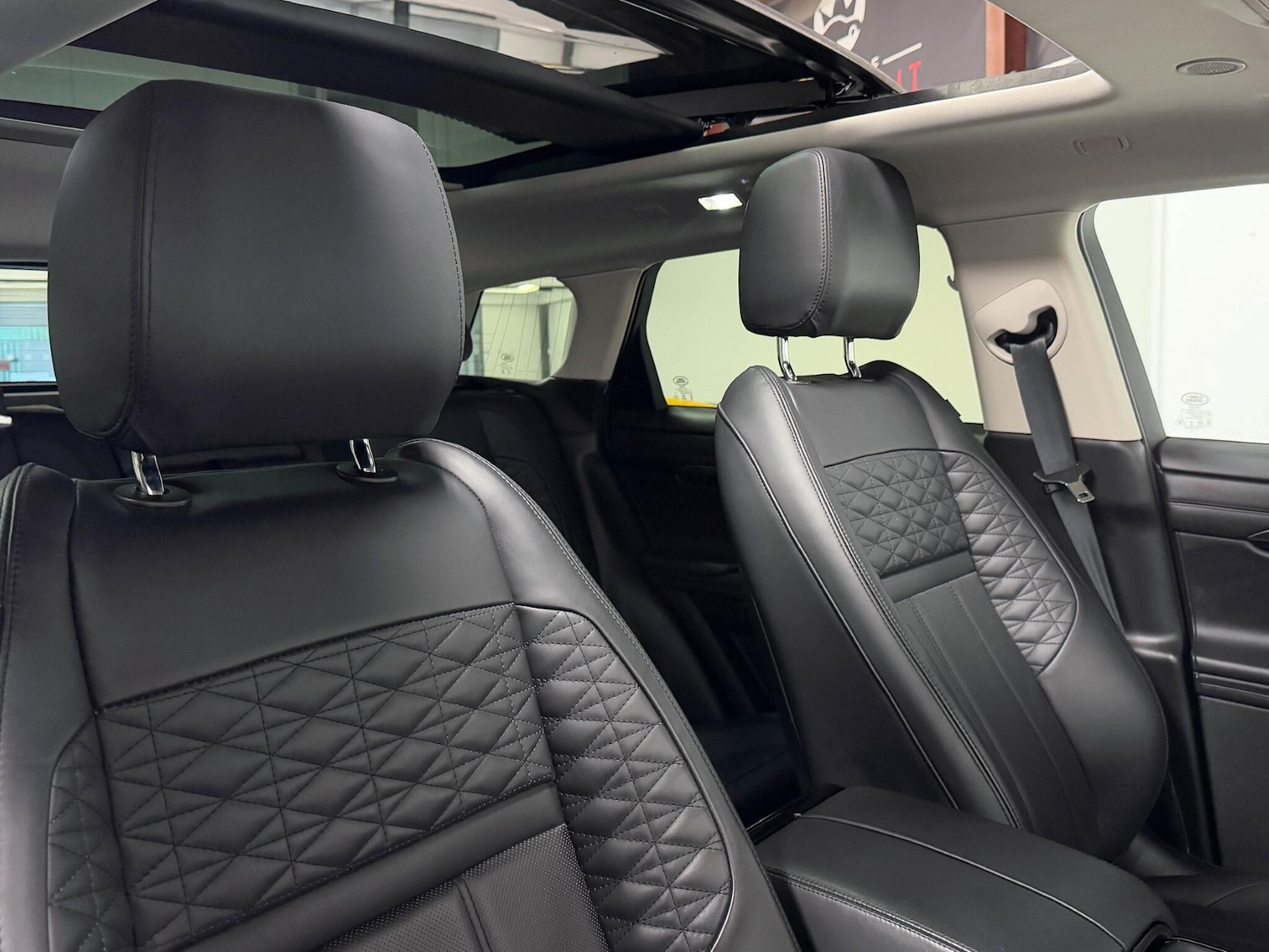 Used Land Rover Range Rover Evoque 2021 for sale - 76326072: Photo 26