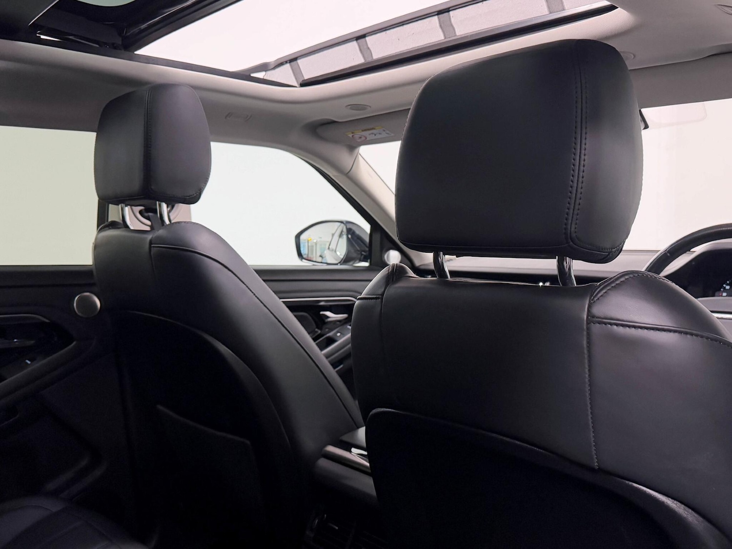 Used Land Rover Range Rover Evoque 2021 for sale - 76326072: Photo 29