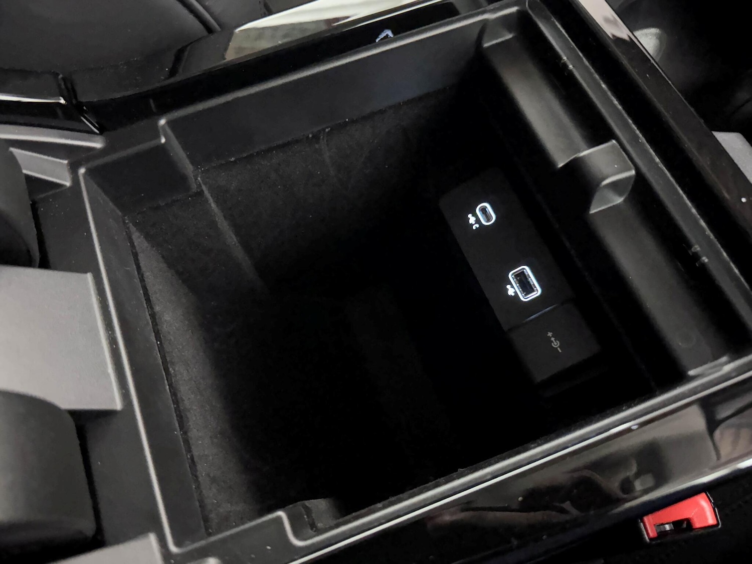 Used Land Rover Range Rover Evoque 2021 for sale - 76326072: Photo 32