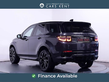 Used Land Rover Discovery Sport 2022 for sale - 77131488: Photo