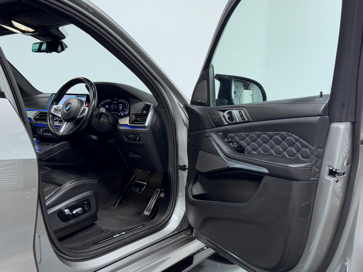 Used BMW X5M 2020 for sale - 76084555: Photo 17