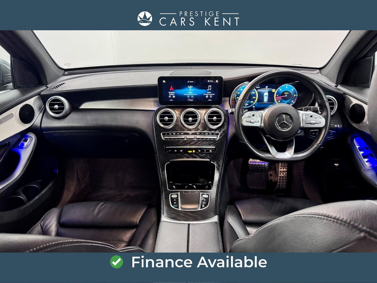 Used Mercedes-Benz GLC 2022 for sale - 77645717: Photo 2