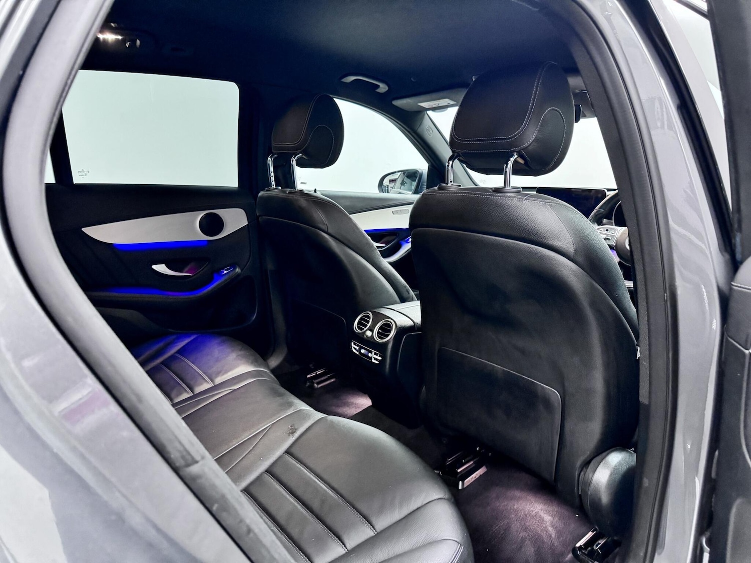 Used Mercedes-Benz GLC 2022 for sale - 77645717: Photo 24