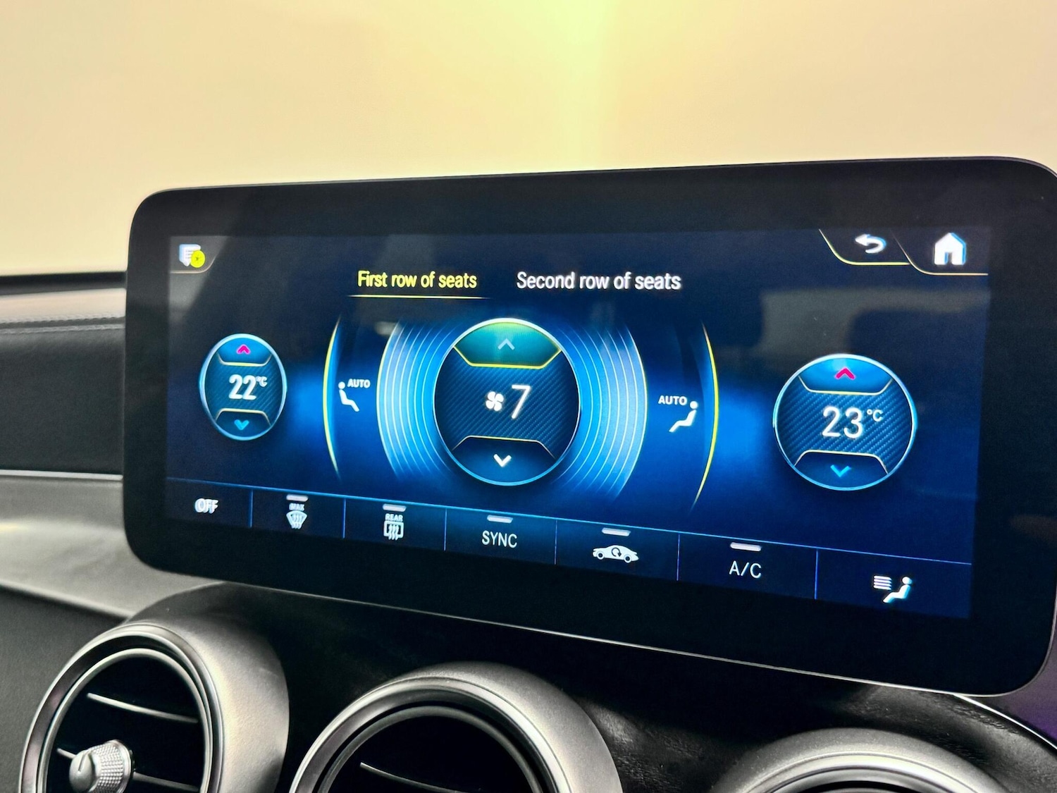 Used Mercedes-Benz GLC 2022 for sale - 77645717: Photo 43