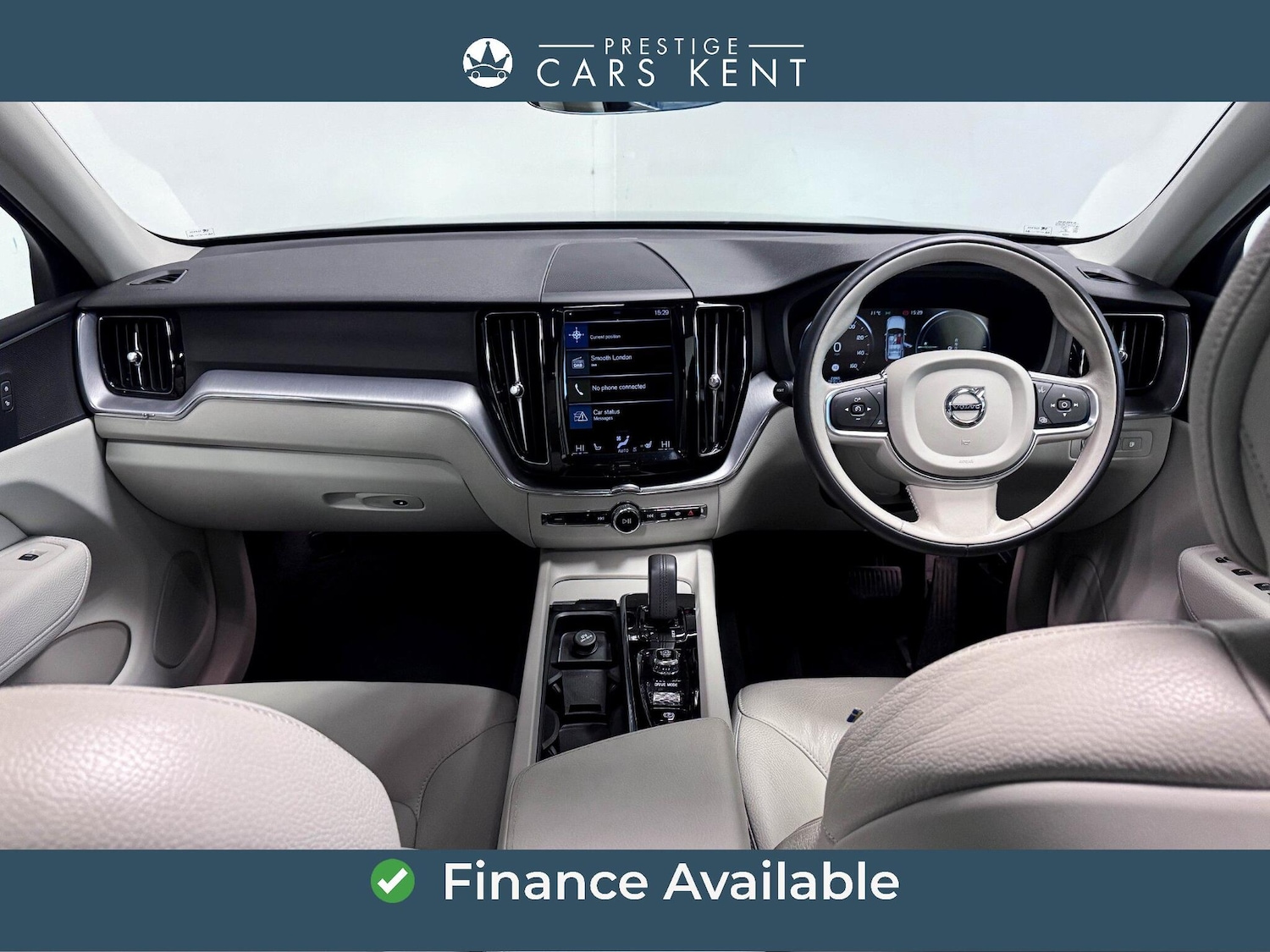 Used Volvo XC60 2020 for sale - 77155331: Photo 2