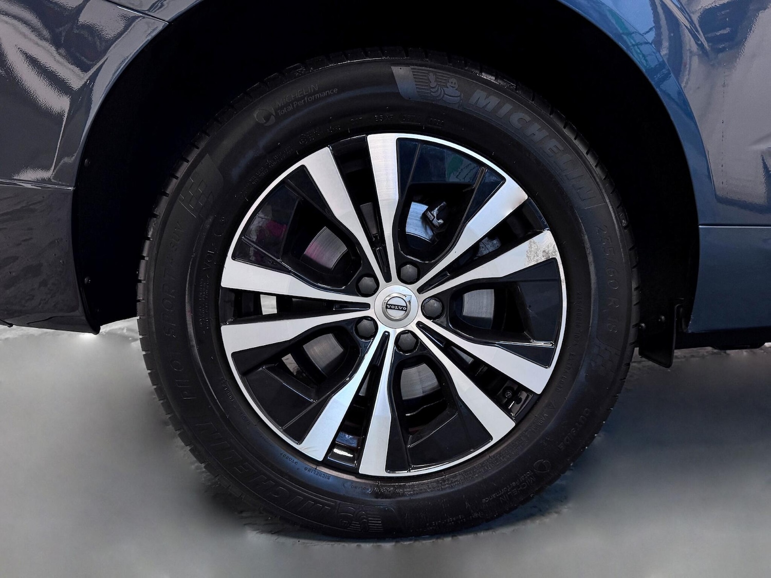 Used Volvo XC60 2020 for sale - 77155331: Photo 48