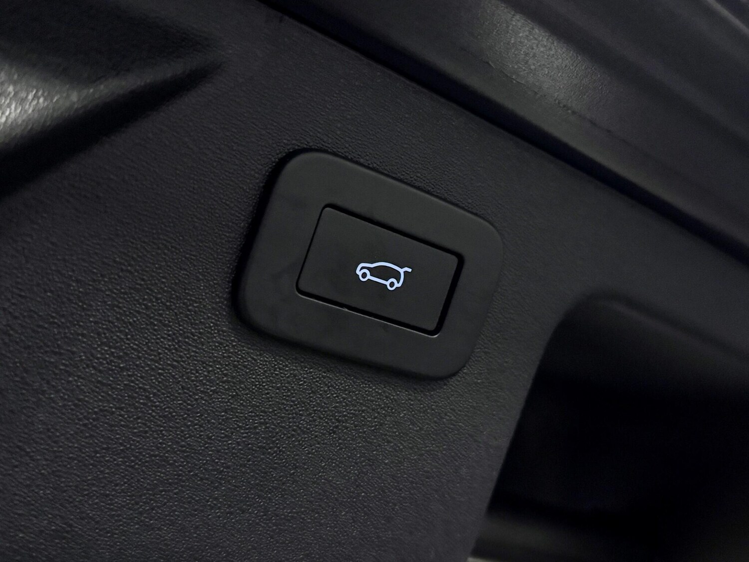 Used Land Rover Discovery Sport 2023 for sale - 77510319: Photo 12