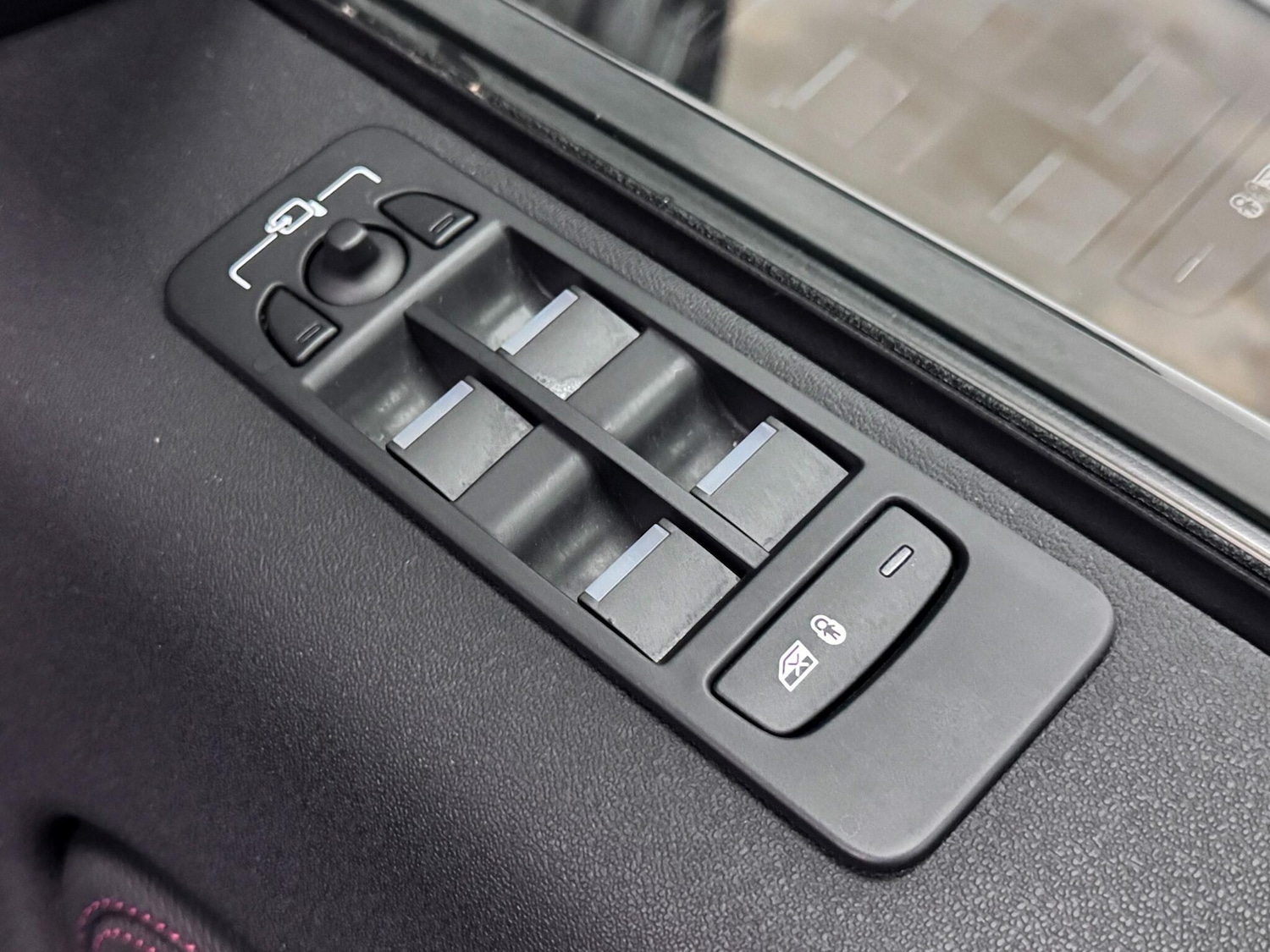 Used Land Rover Discovery Sport 2023 for sale - 77510319: Photo 14