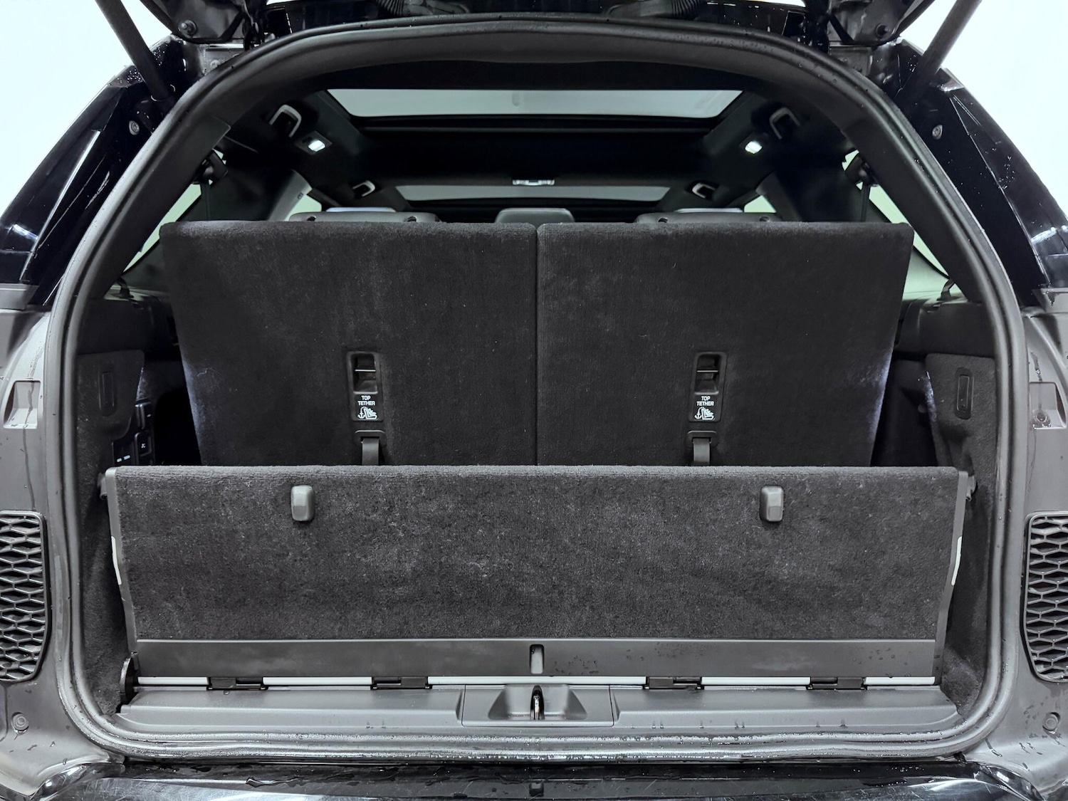 Used Land Rover Discovery 2021 for sale - 77120254: Photo 12