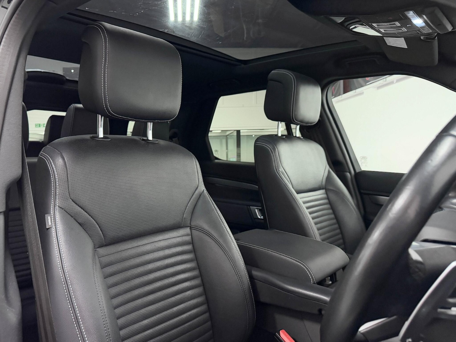 Used Land Rover Discovery 2021 for sale - 77120254: Photo 26