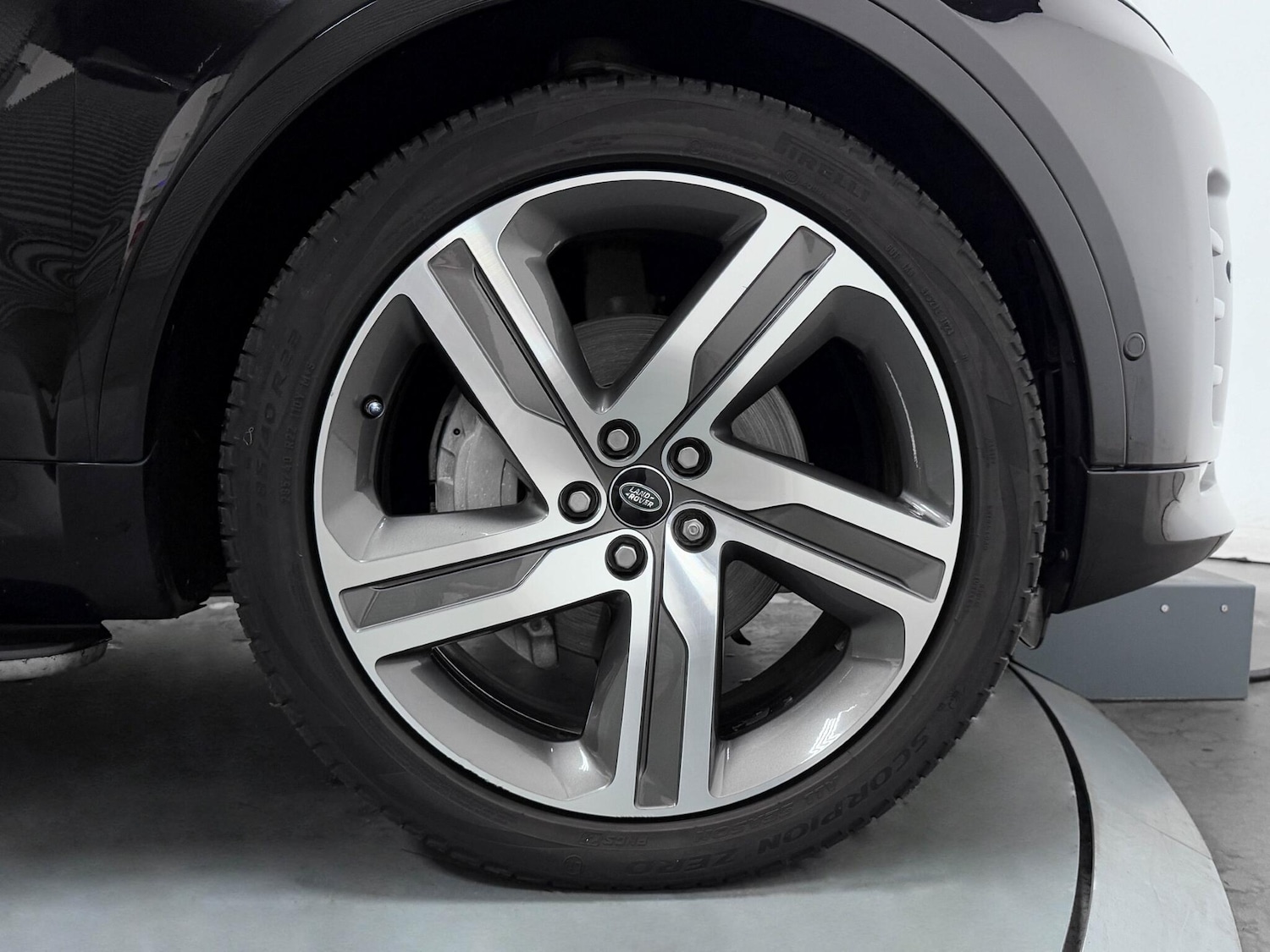 Used Land Rover Discovery 2021 for sale - 77120254: Photo 65