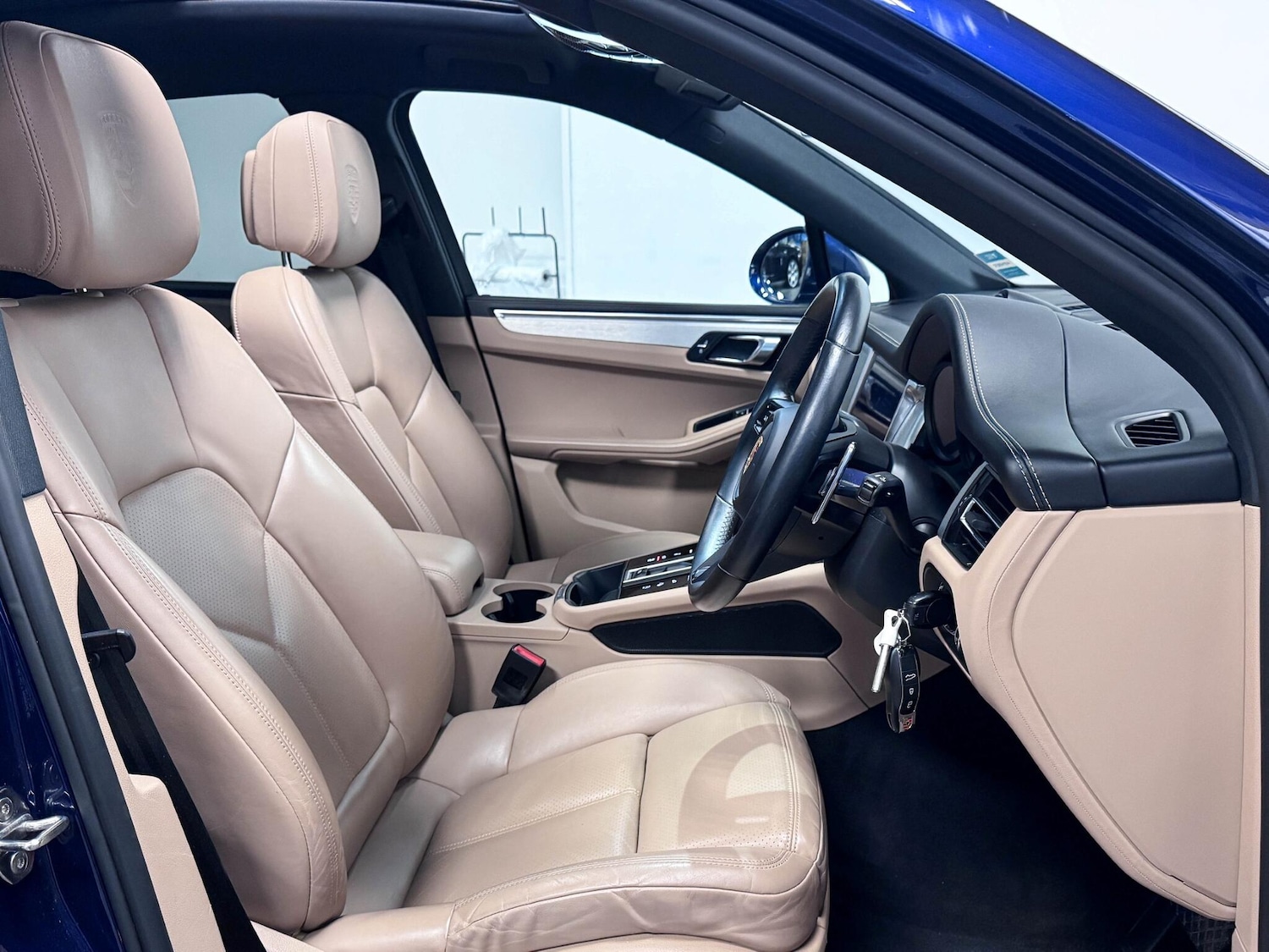 Used Porsche Macan 2022 for sale - 77119844: Photo 24