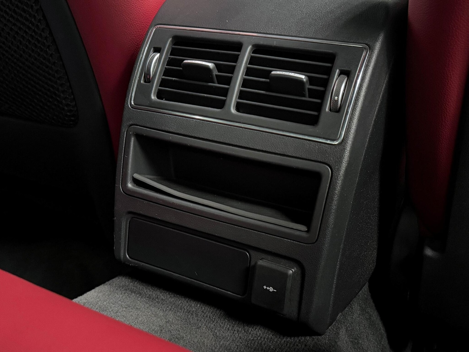 Used Jaguar XF 2023 for sale - 76786396: Photo 26