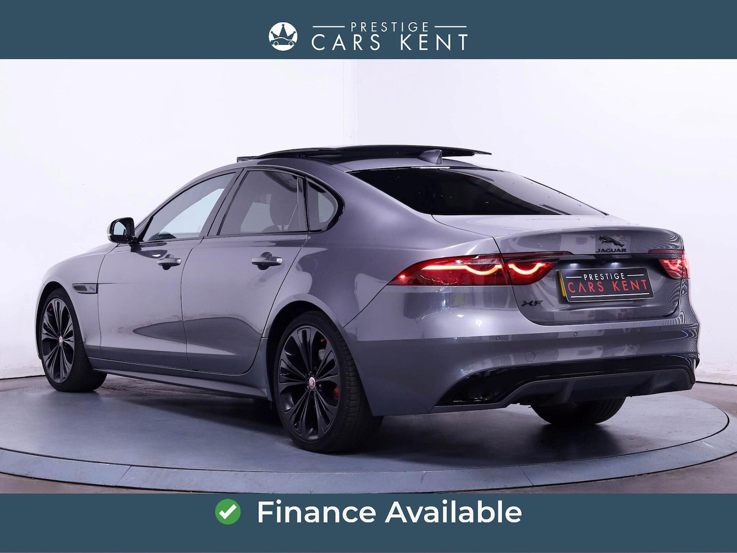 Used Jaguar XF 2023 for sale - 76786396: Photo 3