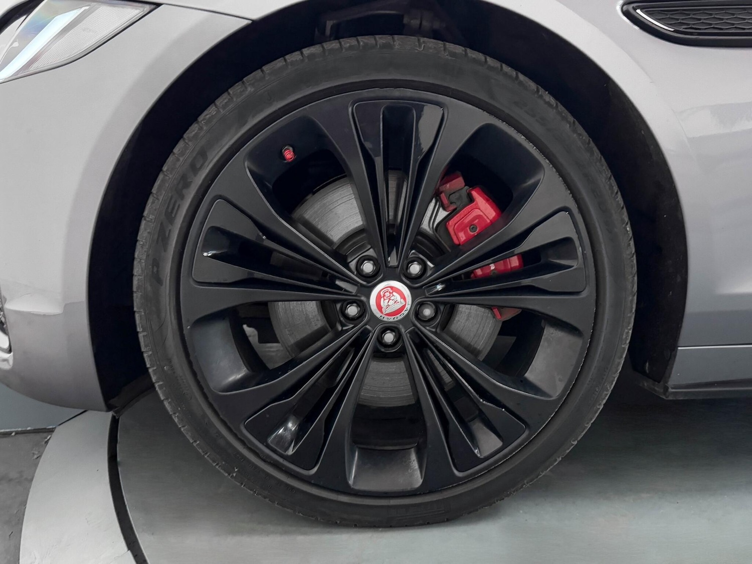 Used Jaguar XF 2023 for sale - 76786396: Photo 54