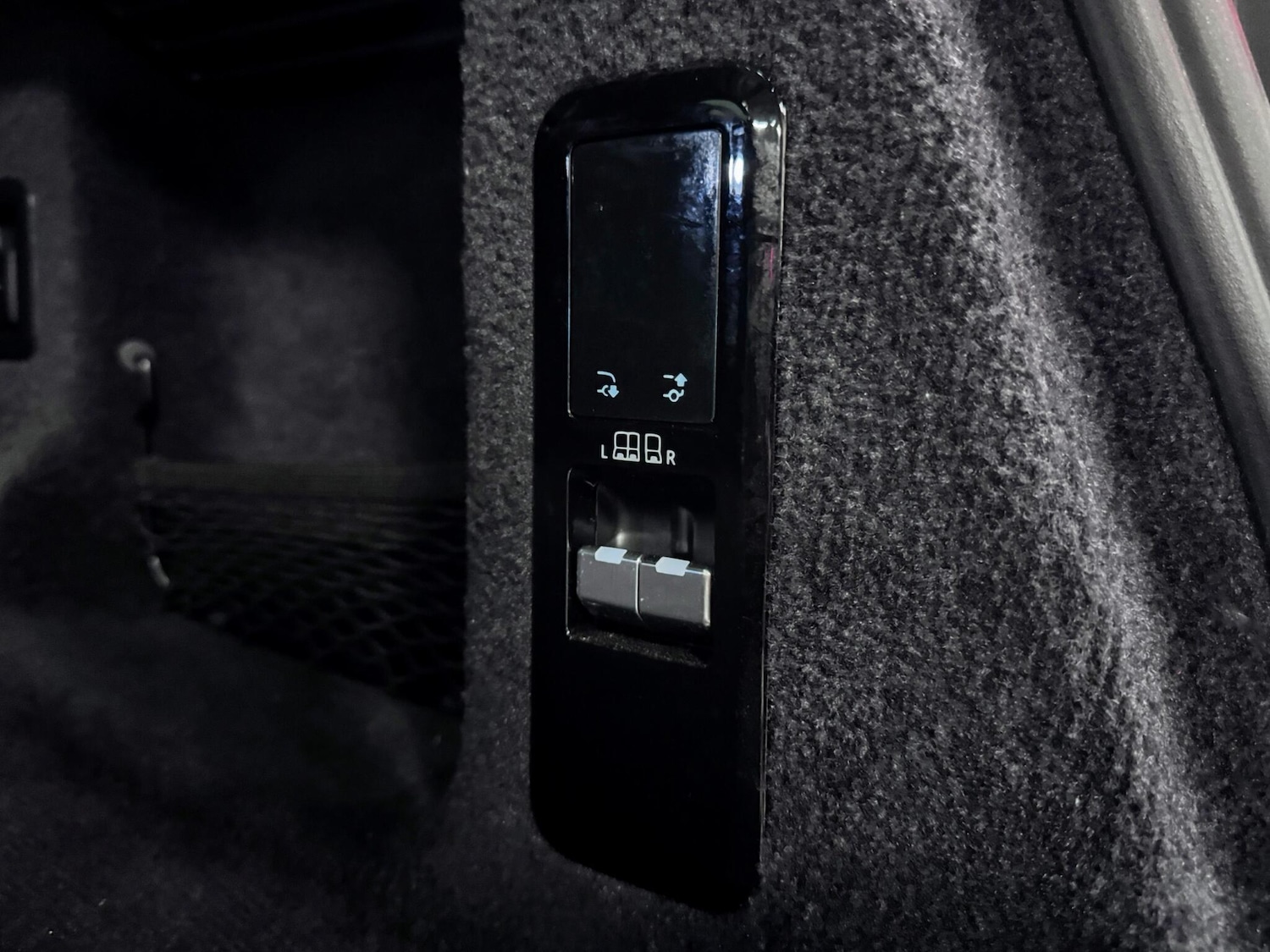 Used Land Rover Range Rover Sport 2023 for sale - 78087180: Photo 12