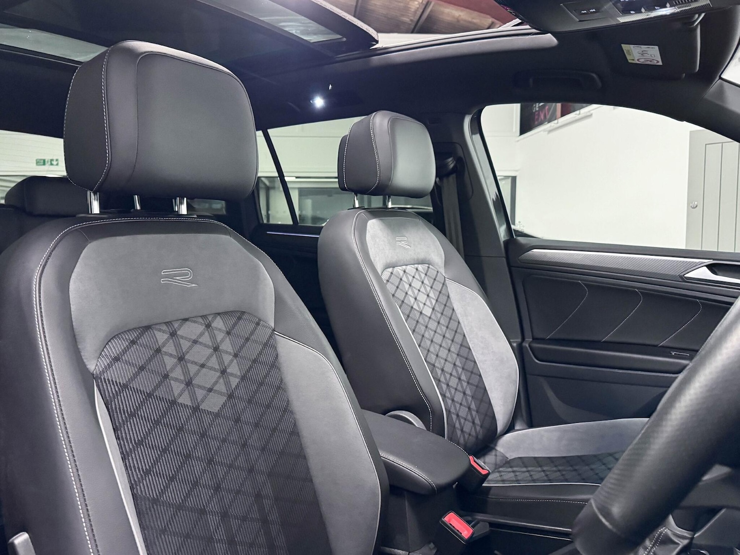 Used Volkswagen Tiguan 2024 for sale - 77074775: Photo 19