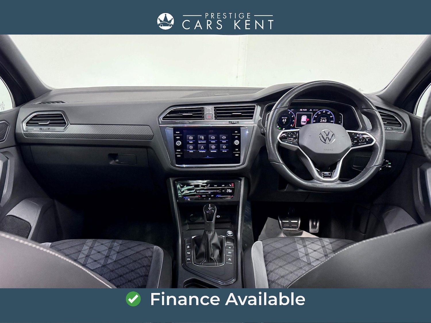 Used Volkswagen Tiguan 2024 for sale - 77074775: Photo 2