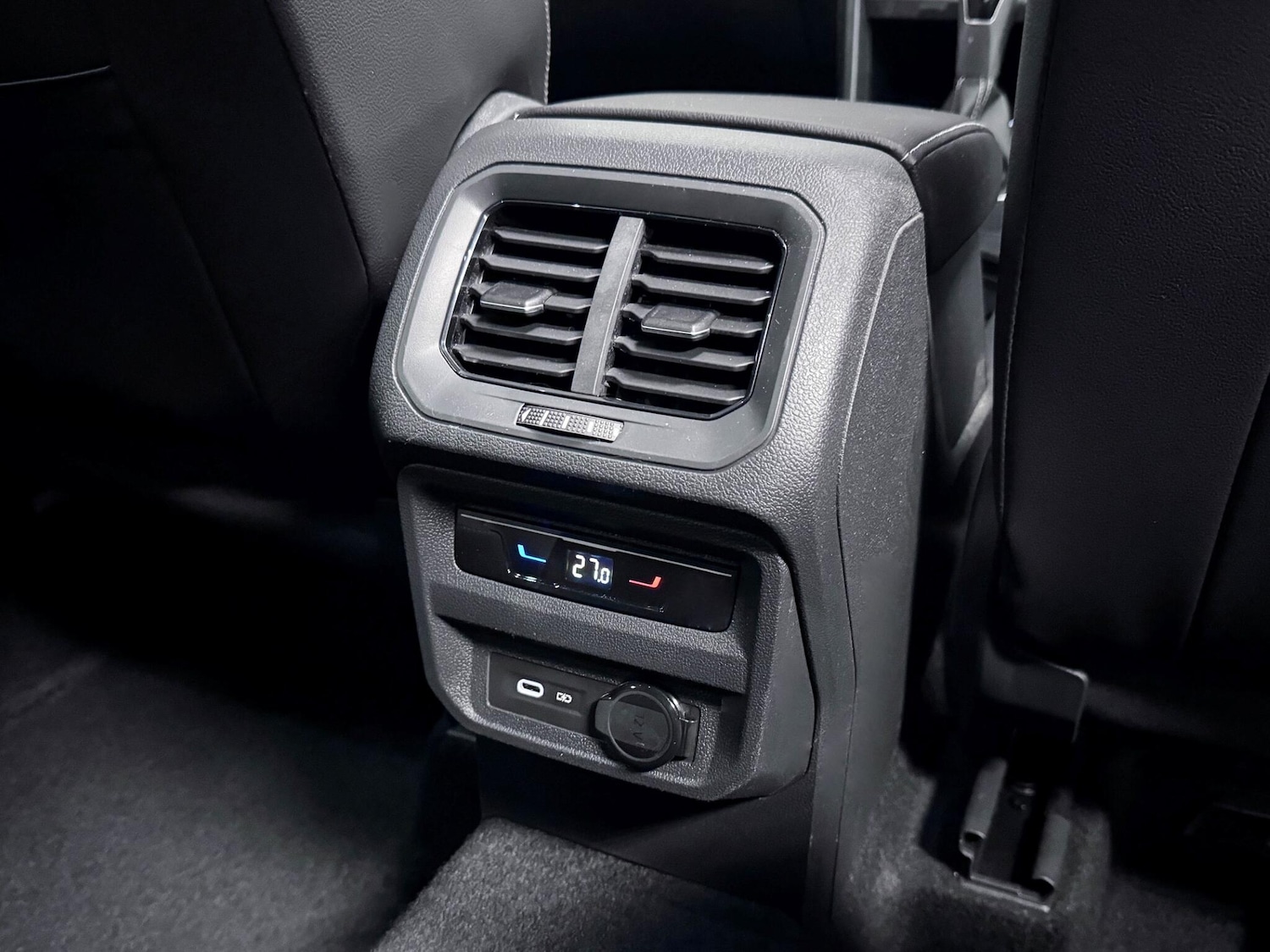 Used Volkswagen Tiguan 2024 for sale - 77074775: Photo 23