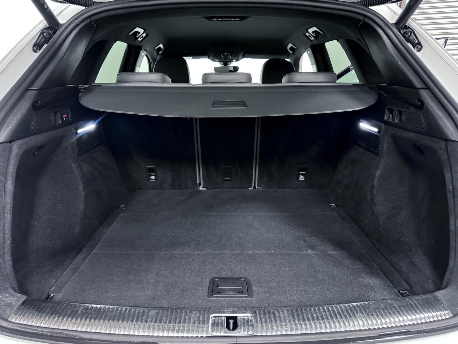 Used Audi SQ5 2023 for sale - 77611872: Photo 12