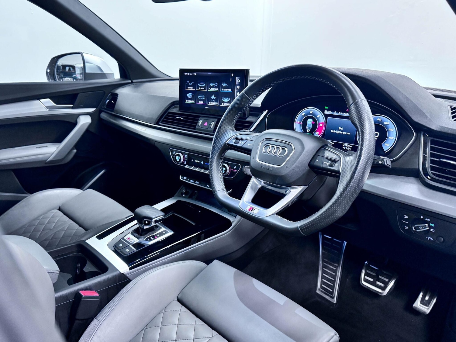 Used Audi SQ5 2023 for sale - 77611872: Photo 21