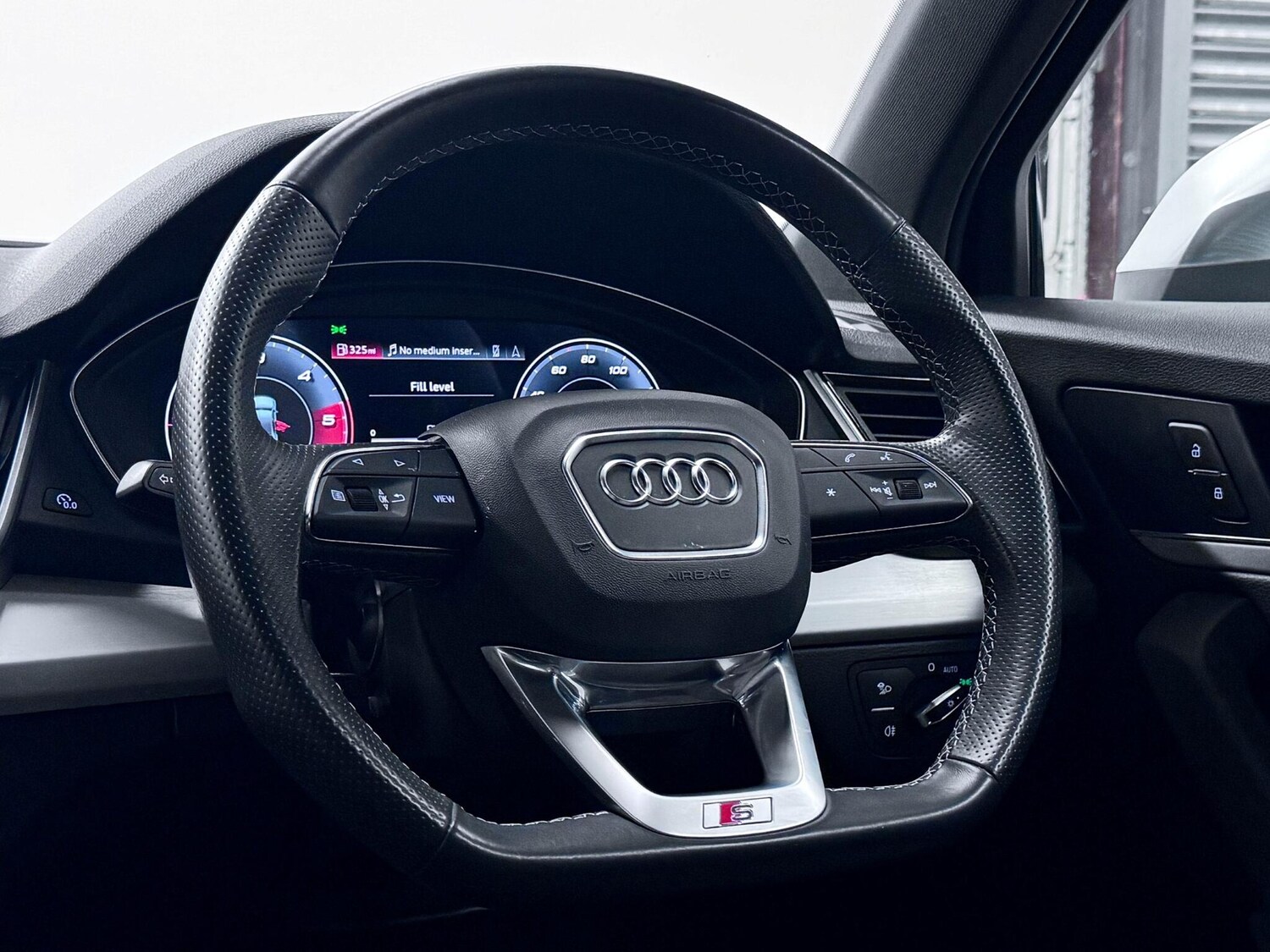 Used Audi SQ5 2023 for sale - 77611872: Photo 35