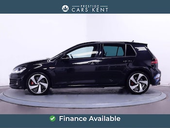 Used Volkswagen Golf 2019 for sale - 76550507: Photo