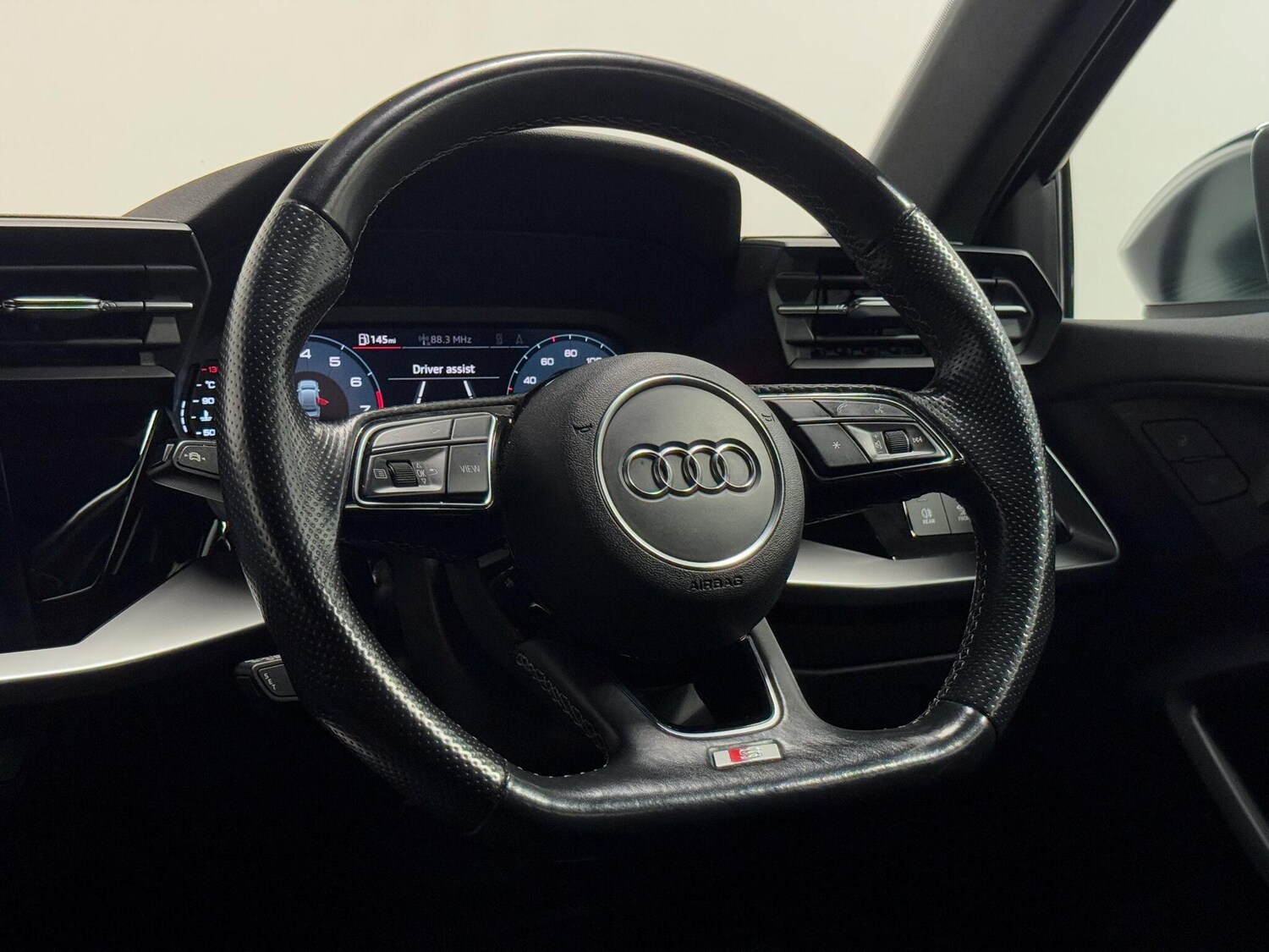 Used Audi S3 2021 for sale - 76398882: Photo 32