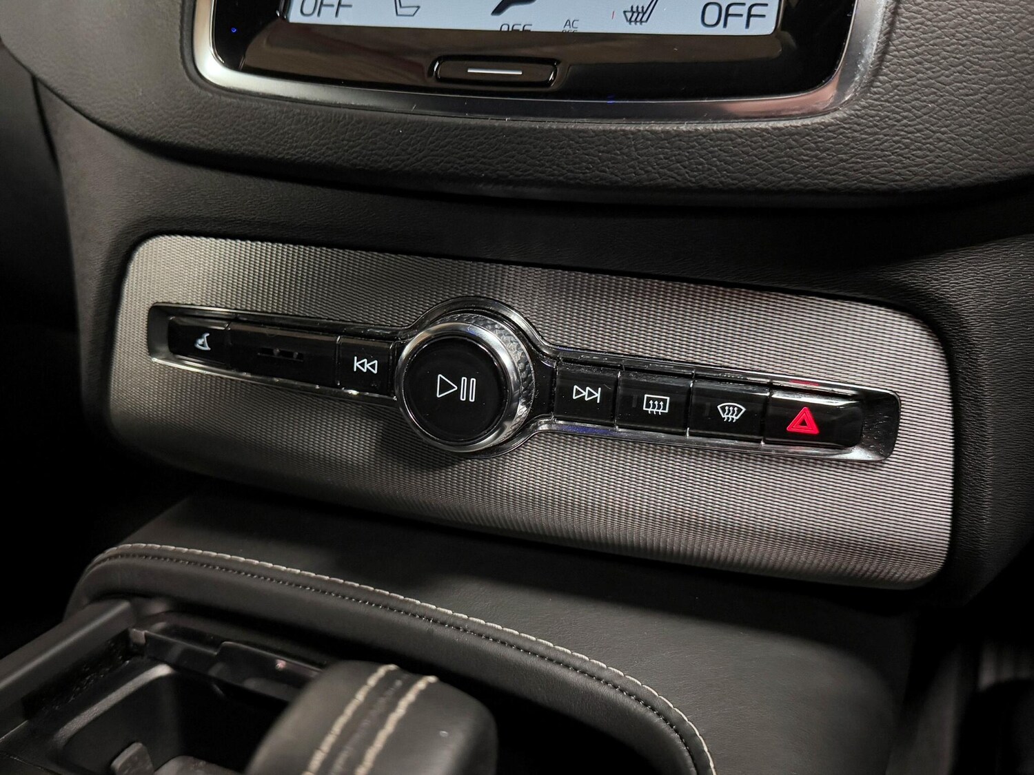 Used Volvo XC90 2020 for sale - 76306156: Photo 31