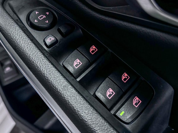 Used BMW 3 Series 2021 for sale - 76326729: Photo 19