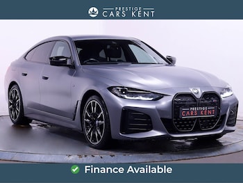 Used BMW i4 2023 for sale - 77131109: Photo