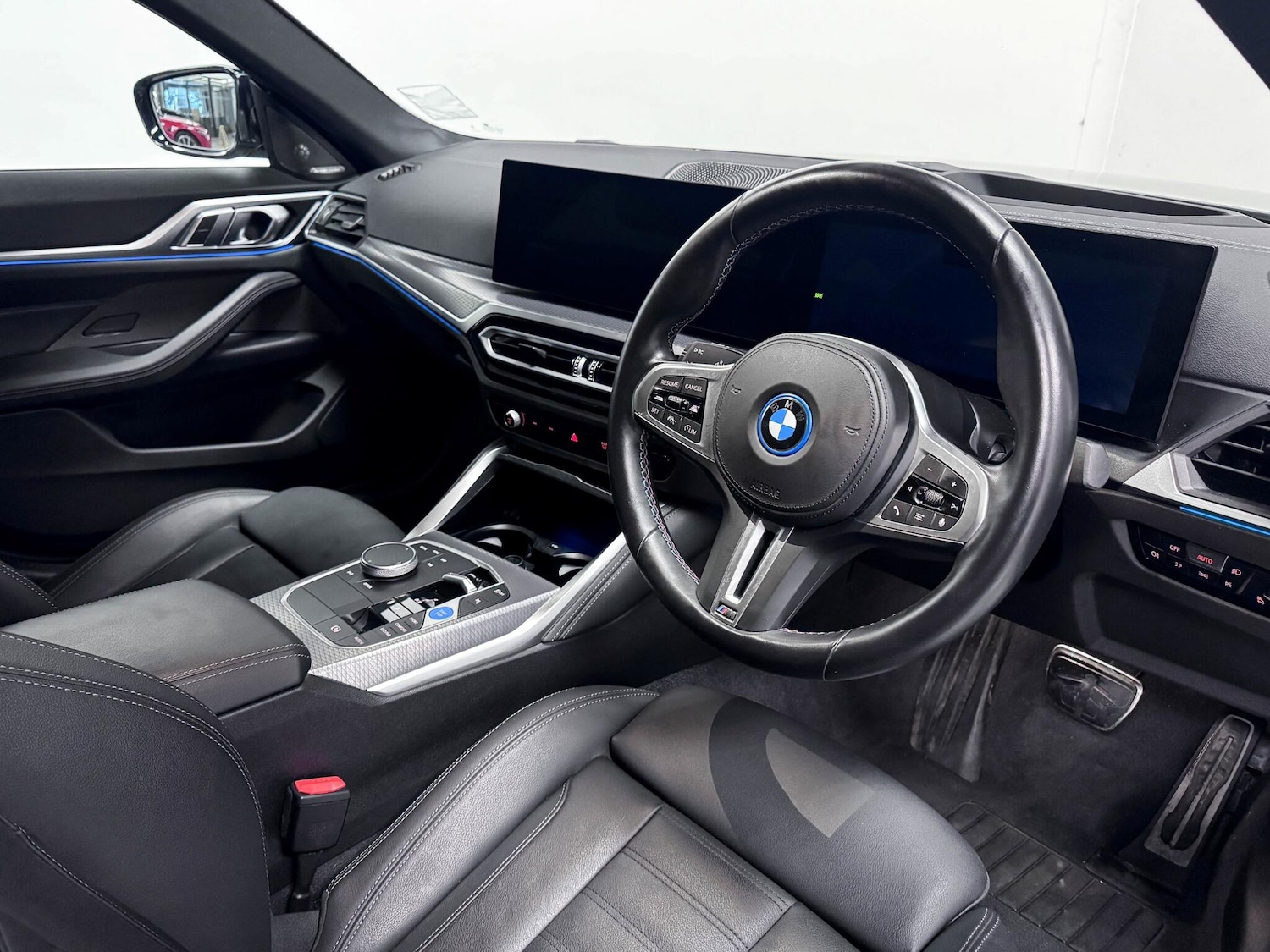 Used BMW i4 2023 for sale - 77131109: Photo 21
